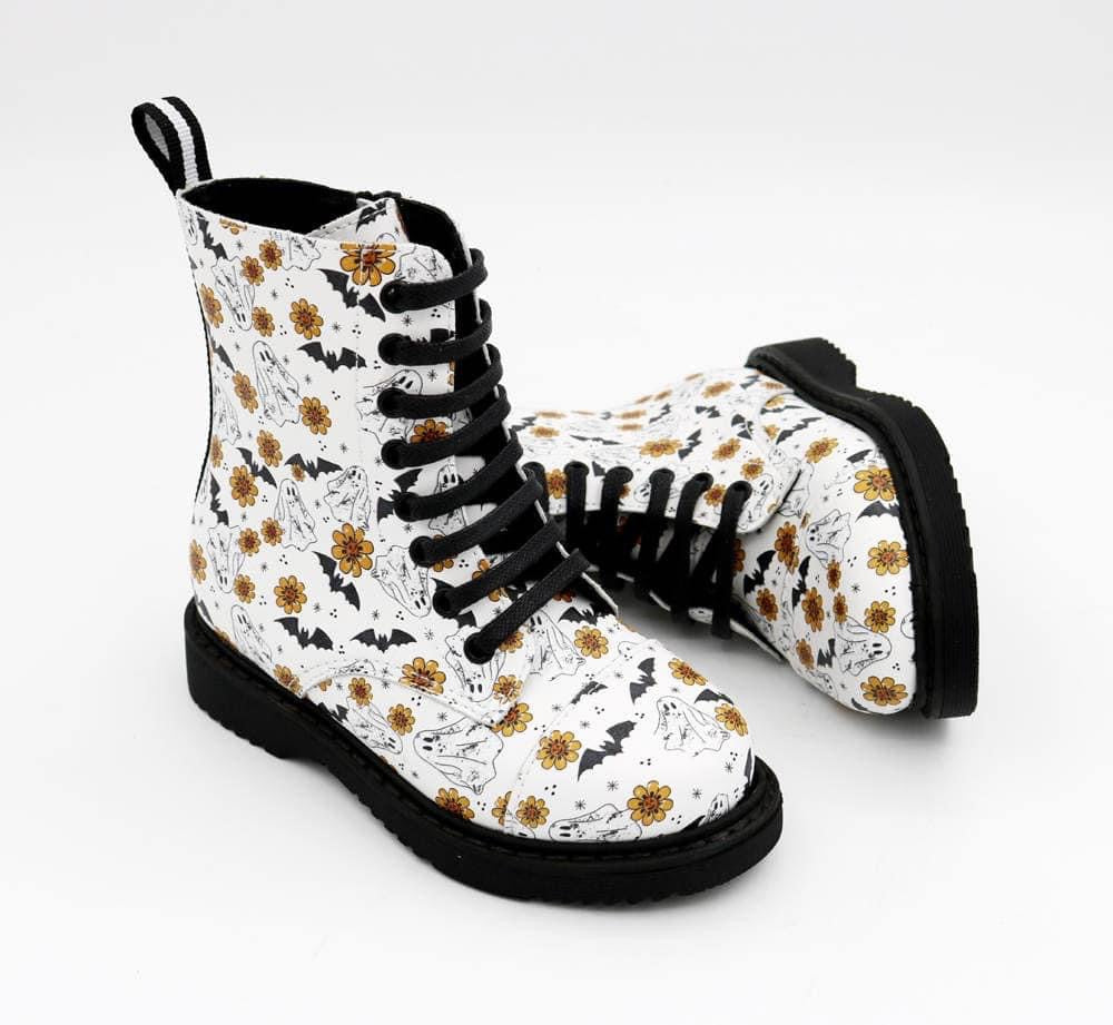 Ready to ship! Fall Ghosties Cute Spooky Pumpkin Floral + Bats Combats!