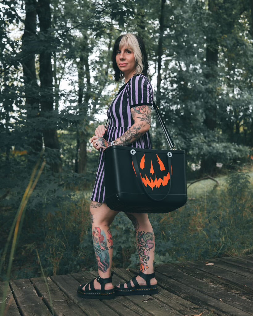 Ready to Ship! PURPLE + BLACK BEETLE STRIPED LAVENDER + BLACK TWIRL DRESSES! PETER PAN COLLAR! (all sizes)