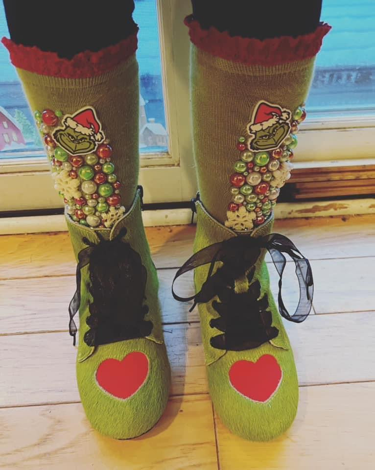 Ready to Ship-You're a Mean One Red Heart  + Green Vintage Nyx Christmas Booties!