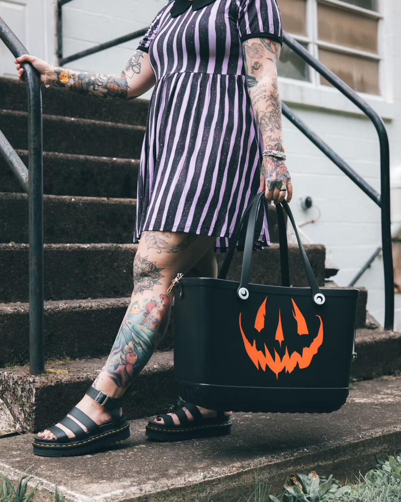 Ready to Ship! PURPLE + BLACK BEETLE STRIPED LAVENDER + BLACK TWIRL DRESSES! PETER PAN COLLAR! (all sizes)